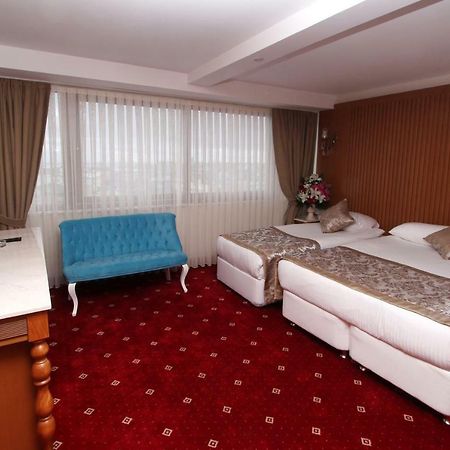 Tilia Hotel Истанбул Екстериор снимка